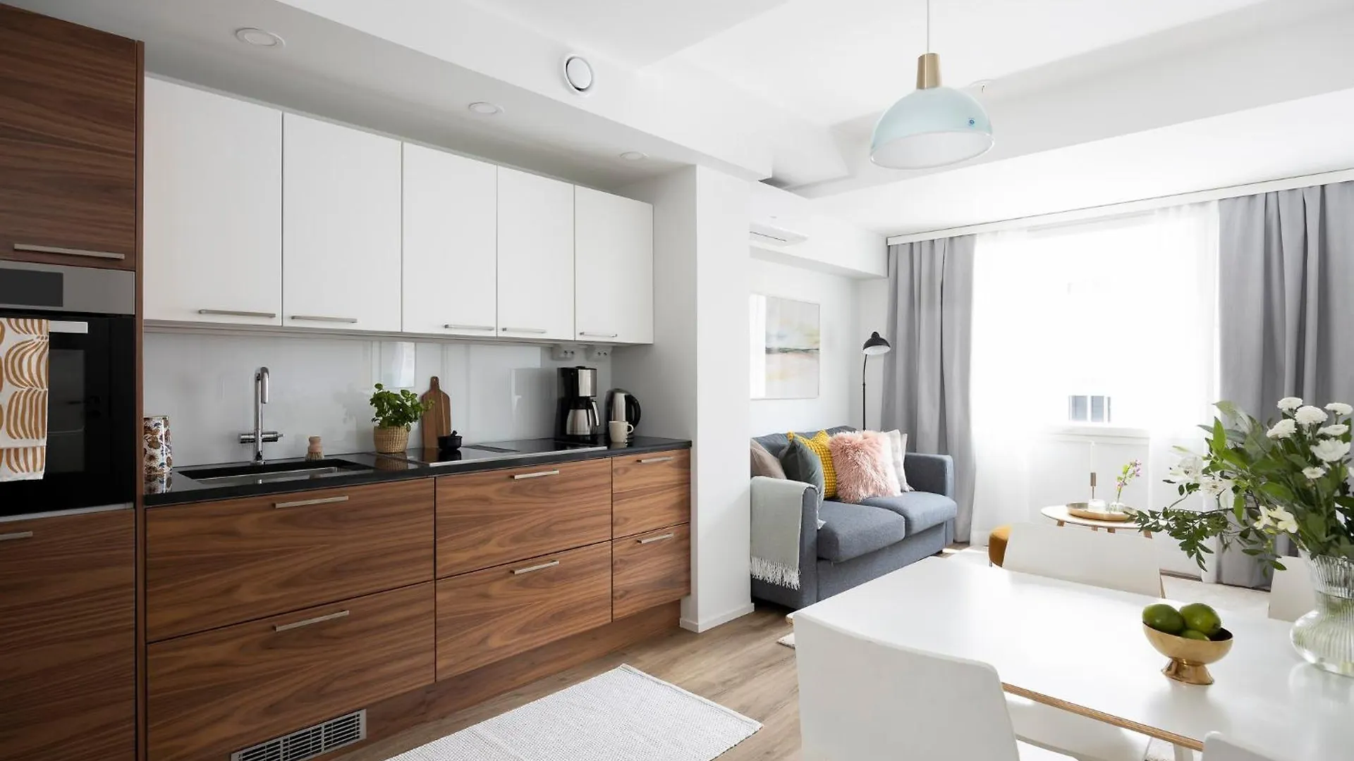 Stylish Flat In Trendy Kallio Helsinki Finland