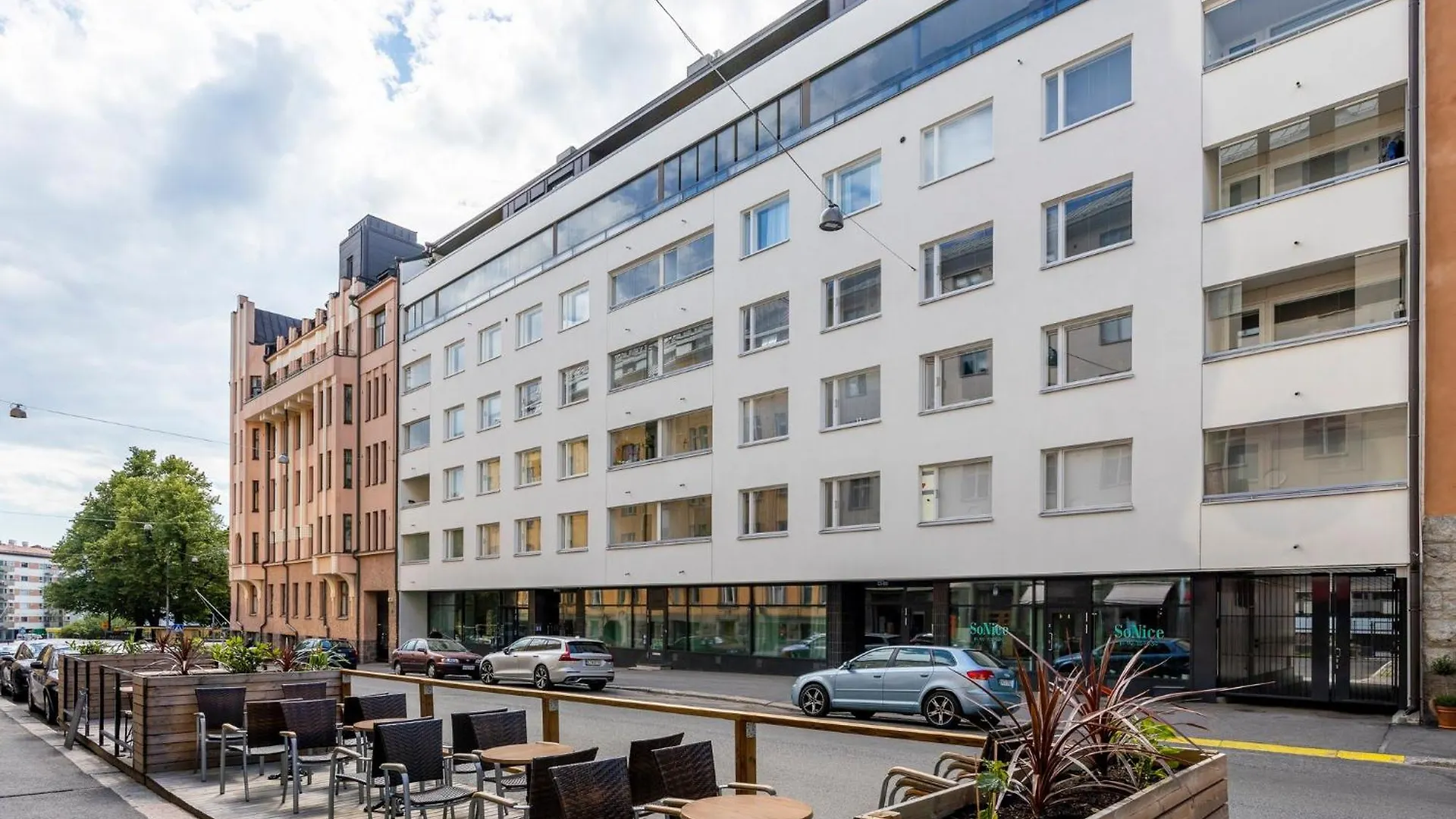 Stylish Flat In Trendy Kallio ヘルシンキ 0*,